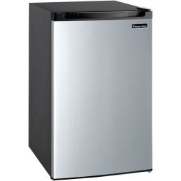 MAGIC CHEF(R) MCBR440S2 4.4 Cubic-ft Refrigerator (Silver)